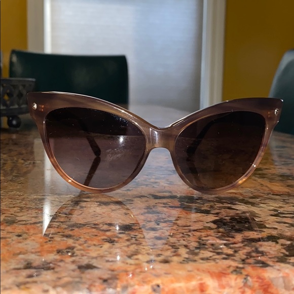 Dior Accessories - 💯AUTHENTIC CHRISTIAN DIOR SUNGLASSES